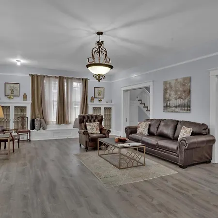 Renovated, Spacious, Historic. Shreveport Exterior photo