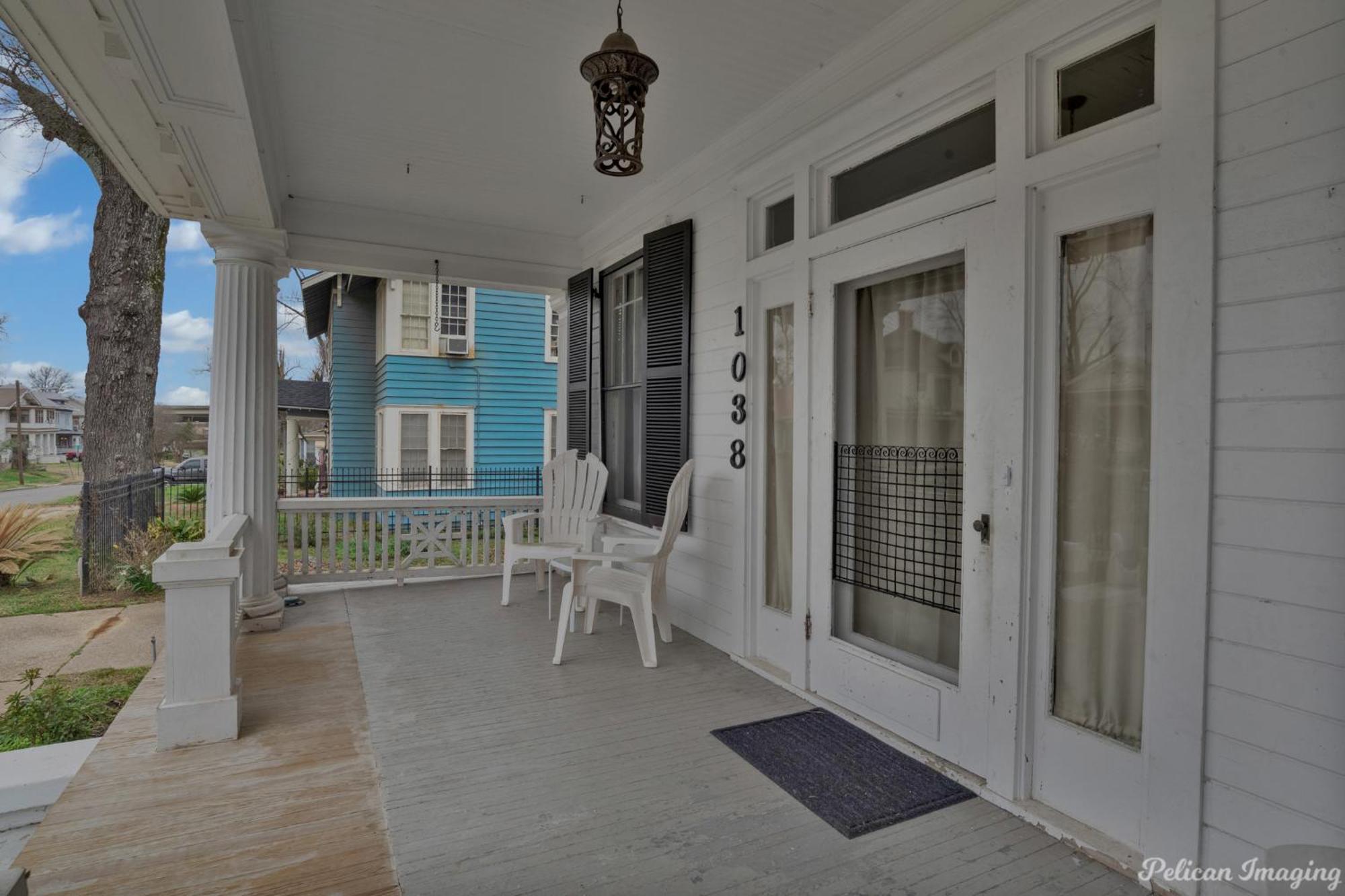 Renovated, Spacious, Historic. Shreveport