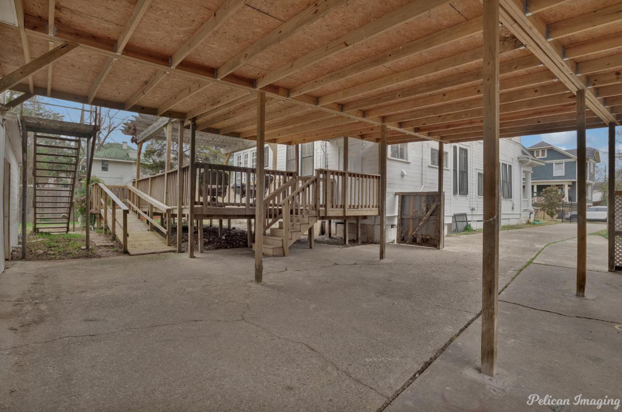 Renovated, Spacious, Historic. * Shreveport